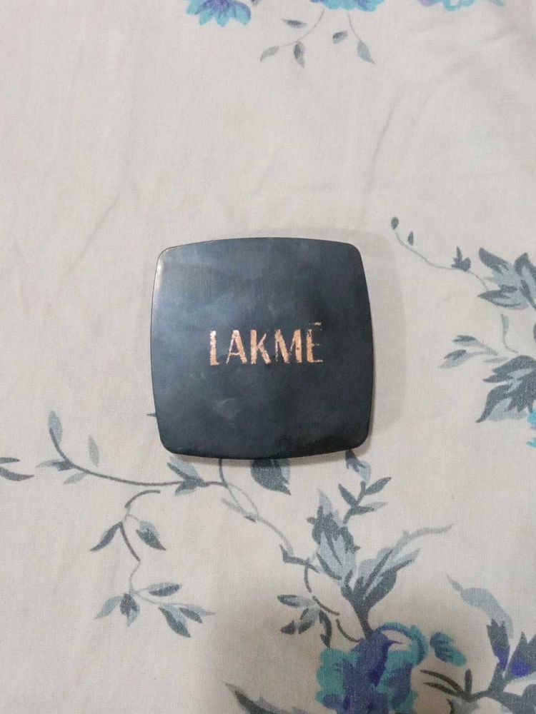 Lakme Forever Matte Compact - Natural Pearl Shade