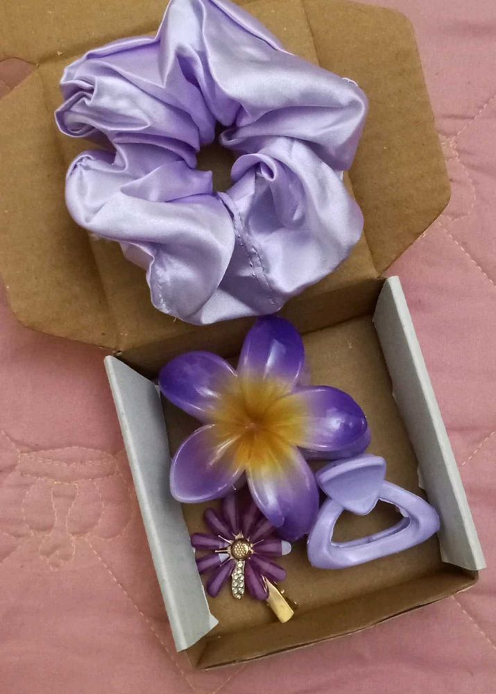 Stylish And Cute Birthday Gift Hamper