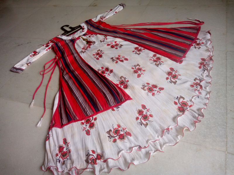 Joyen Jecket Gown👗