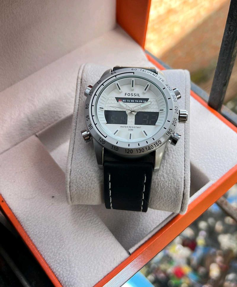 70% Flat Off Brand New Fossil Men Watch