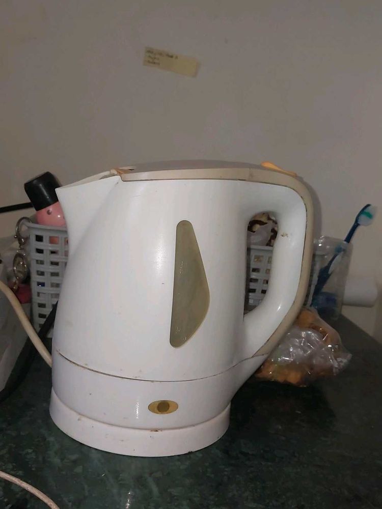 Electric Kettle - White