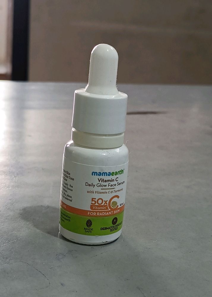 Mamaearth Vitamin C Daily Glow Face Serum