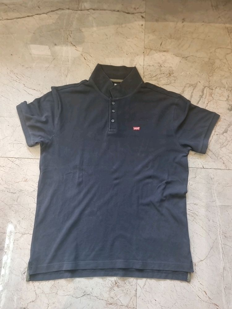 Levis T Shirt