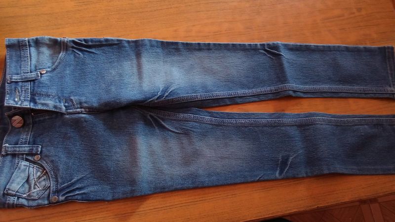 Jeans For 6 to 8 Years Girls