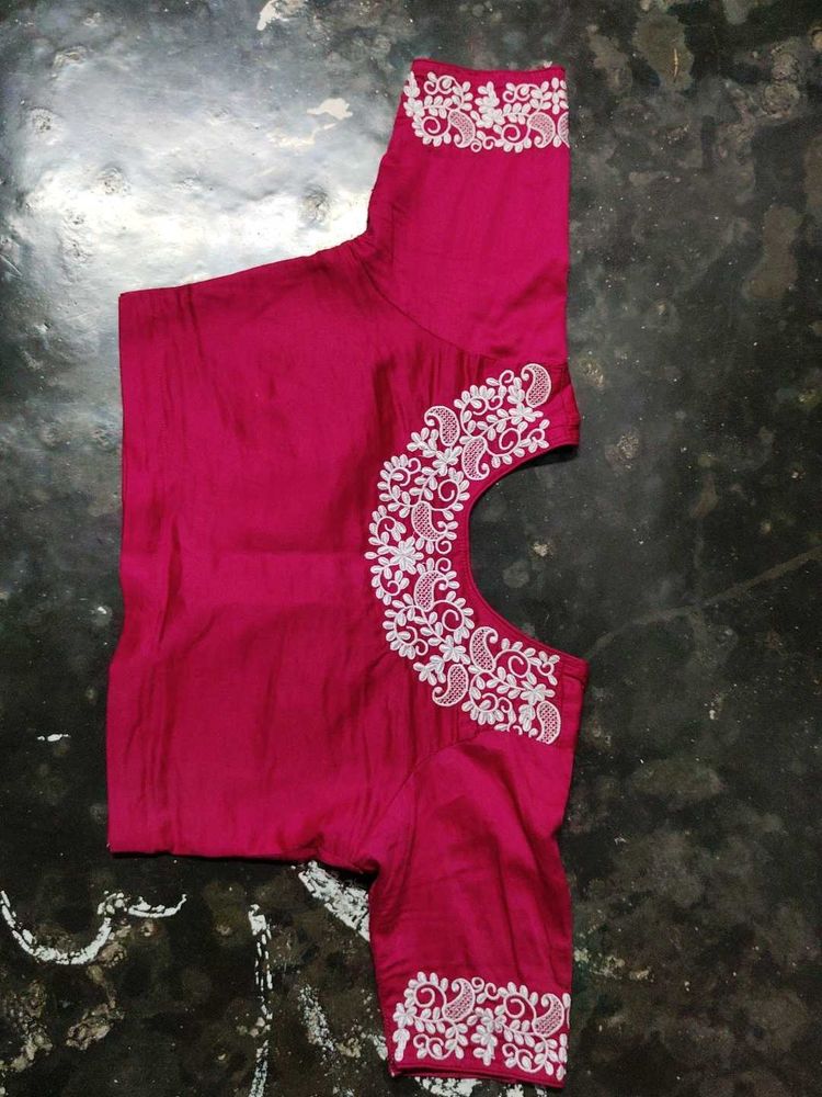 round neck women blouse