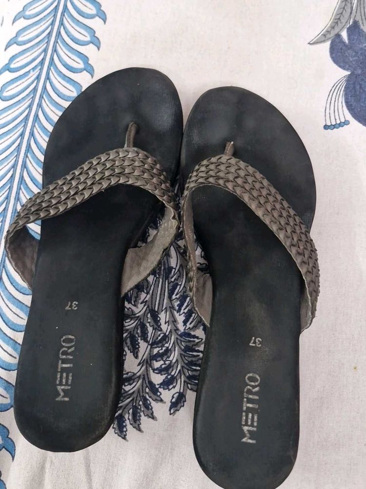 Metro Woven Thong Sandals 37 indian size