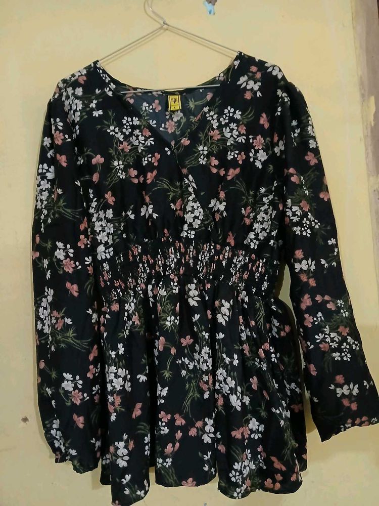 Full Sleeve Short Black Top