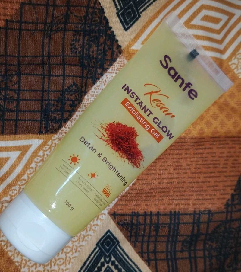 Sanfe Kesar Exfoliating Gel