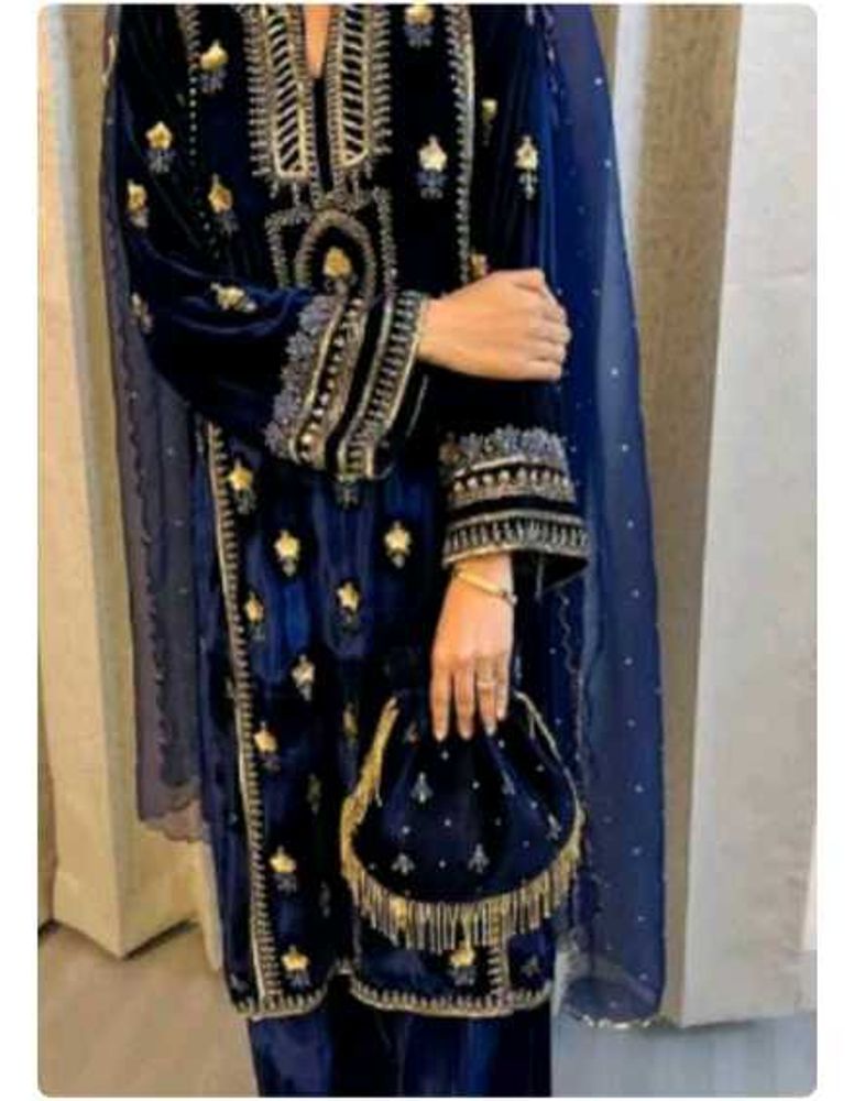 Elegant Navy Velvet Embroidered Salwar Kameez