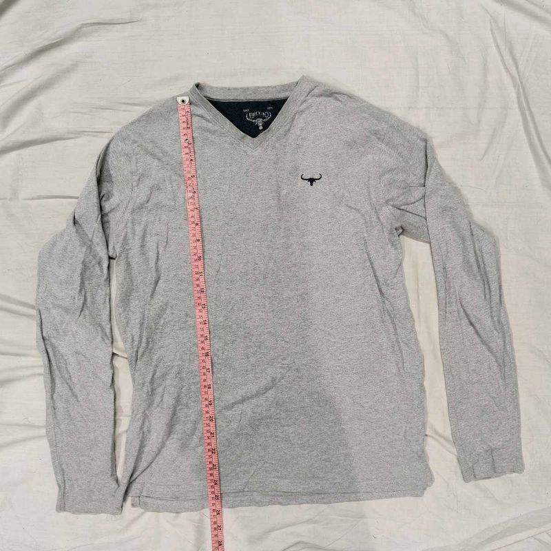 100% Cotton V-neck Long Sleeve T-Shirt