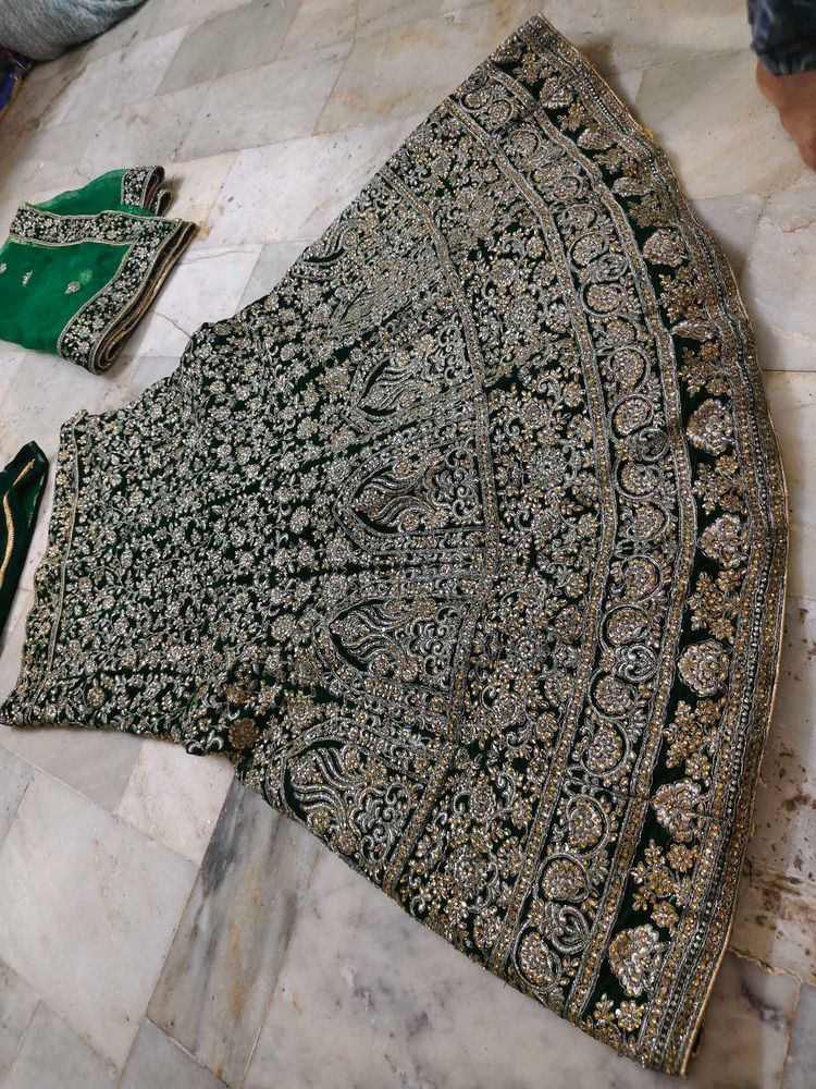 Dark Green Very Beutiful Lehanga Available ✨🔥