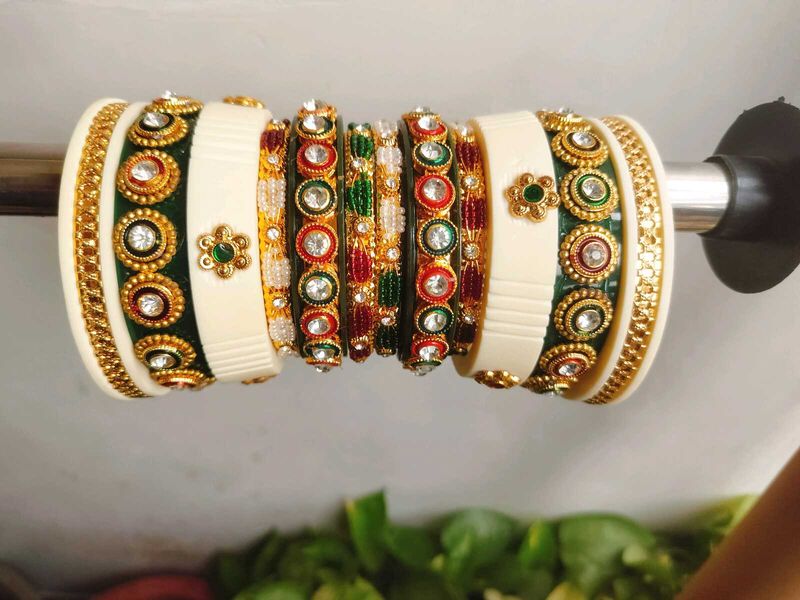 Rajputi Bor Chuda Set.