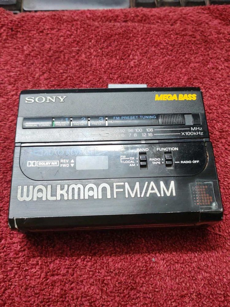 Sony Rare Walkman (Belt Change Need)
