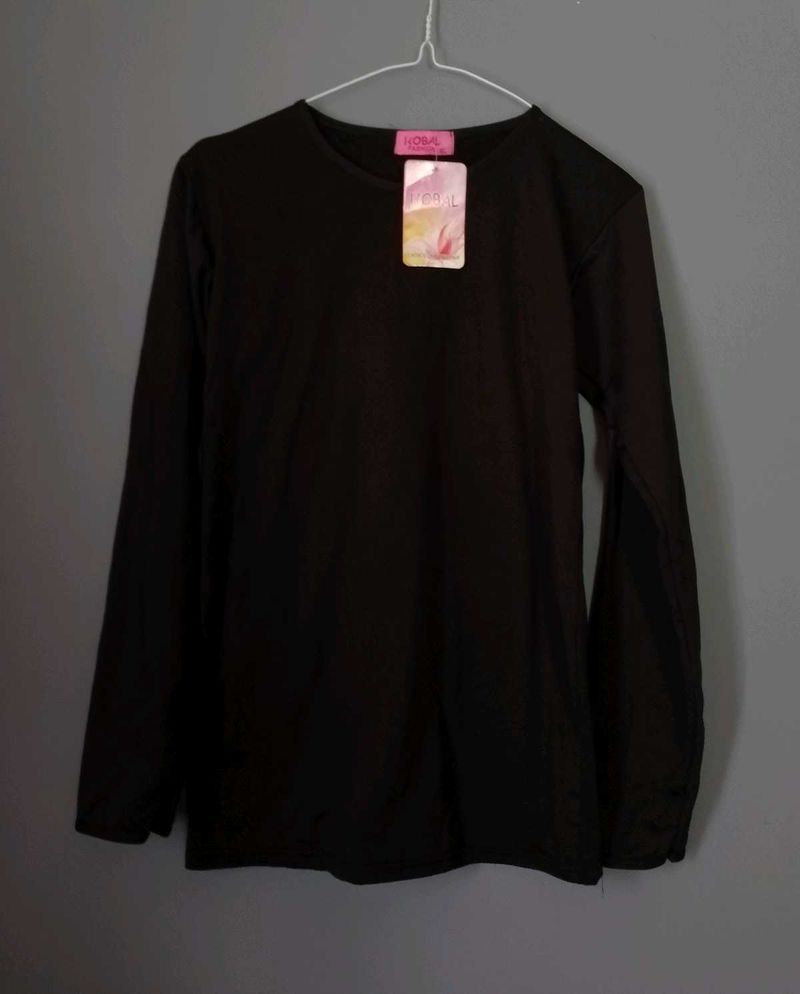 Black T-shirt