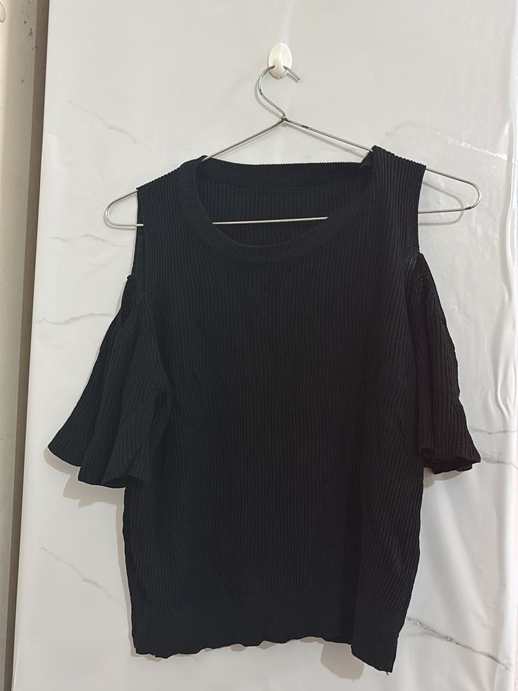 Chic Black Cold Shoulder Top