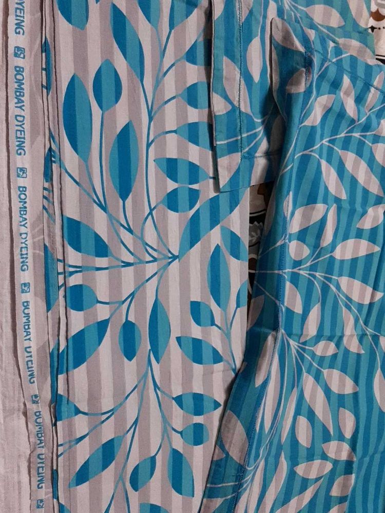 Beautiful Bedsheet With 2 Pillow Covera