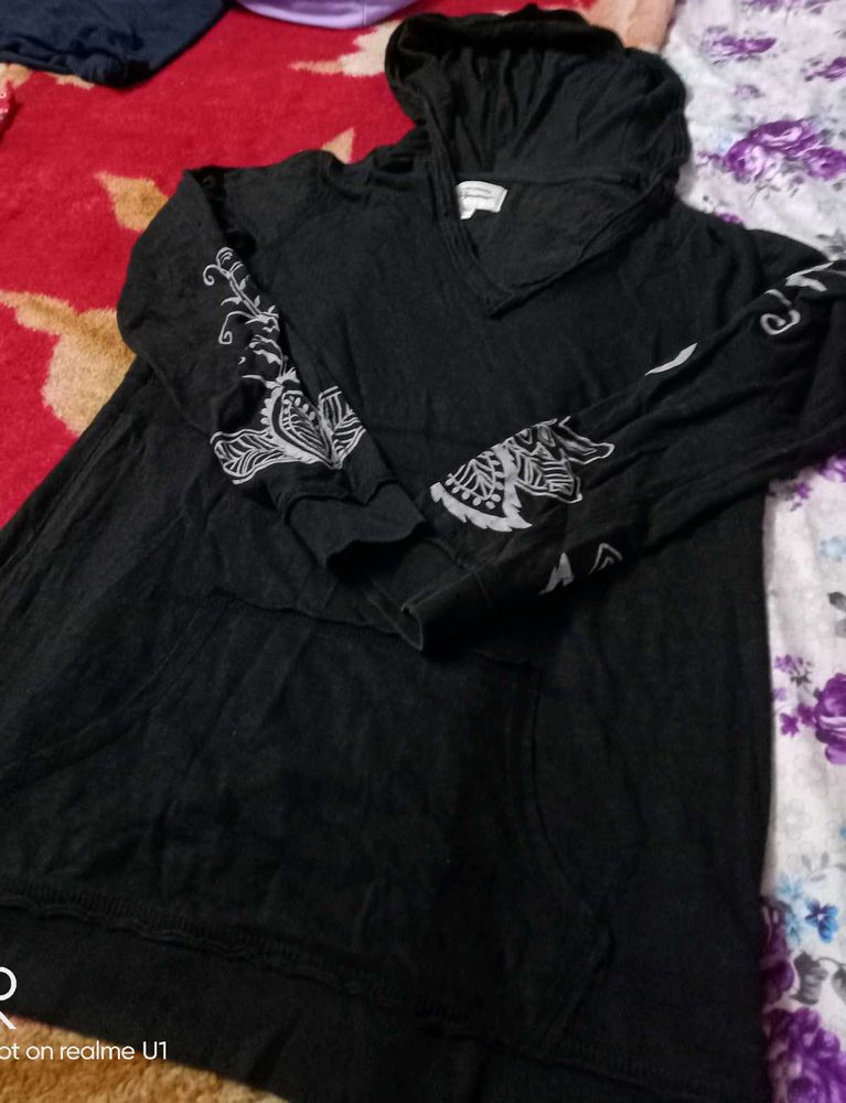 Full Sleeve Stylish Hoodie Top