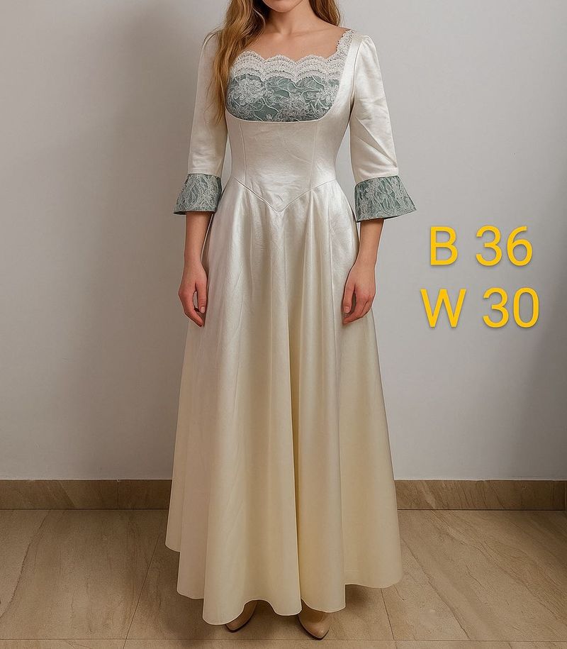 Elegant Maxi Dress