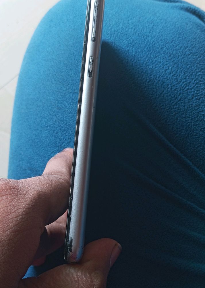 Lava Iris 87