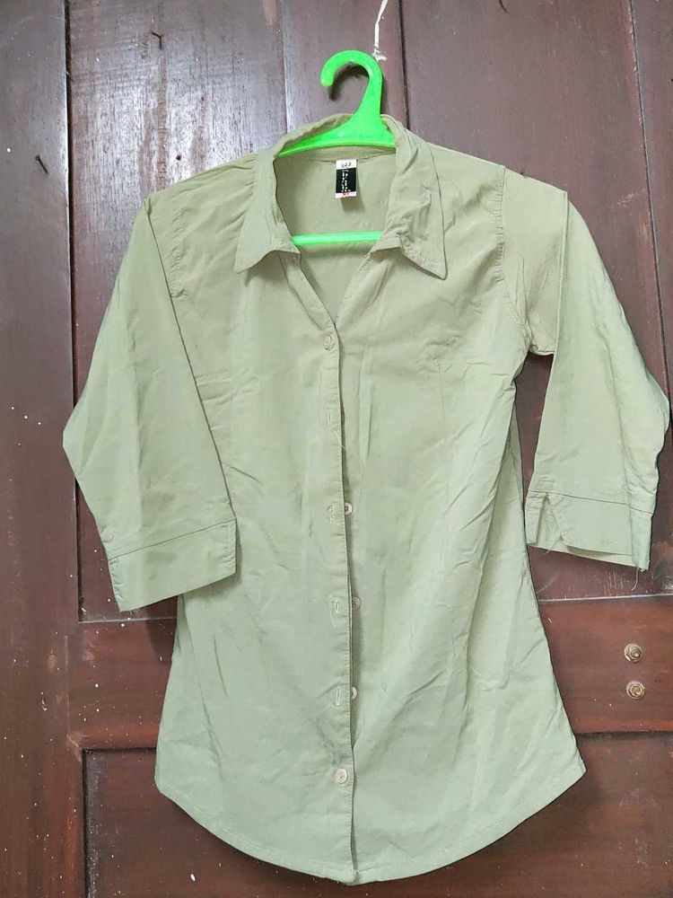 Olive Green 3/4 Sleeve Button-Down
