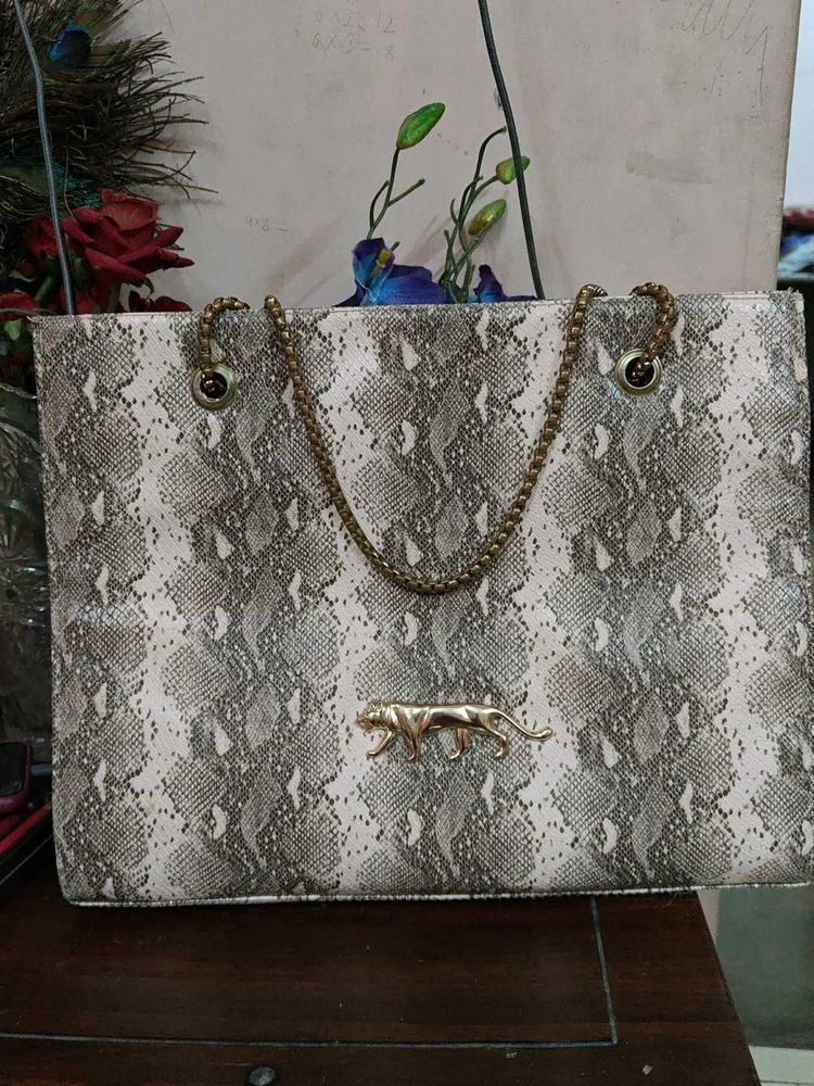 Sabyasachi Tote bag