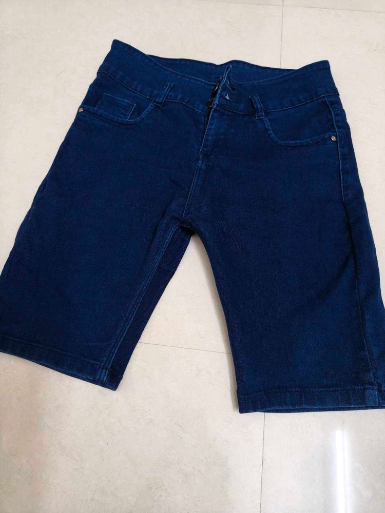Short Jeans