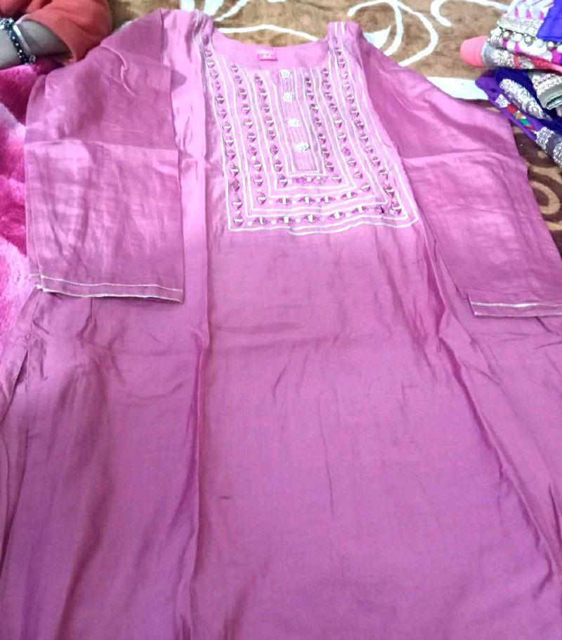 Pink Embroidered Kurti