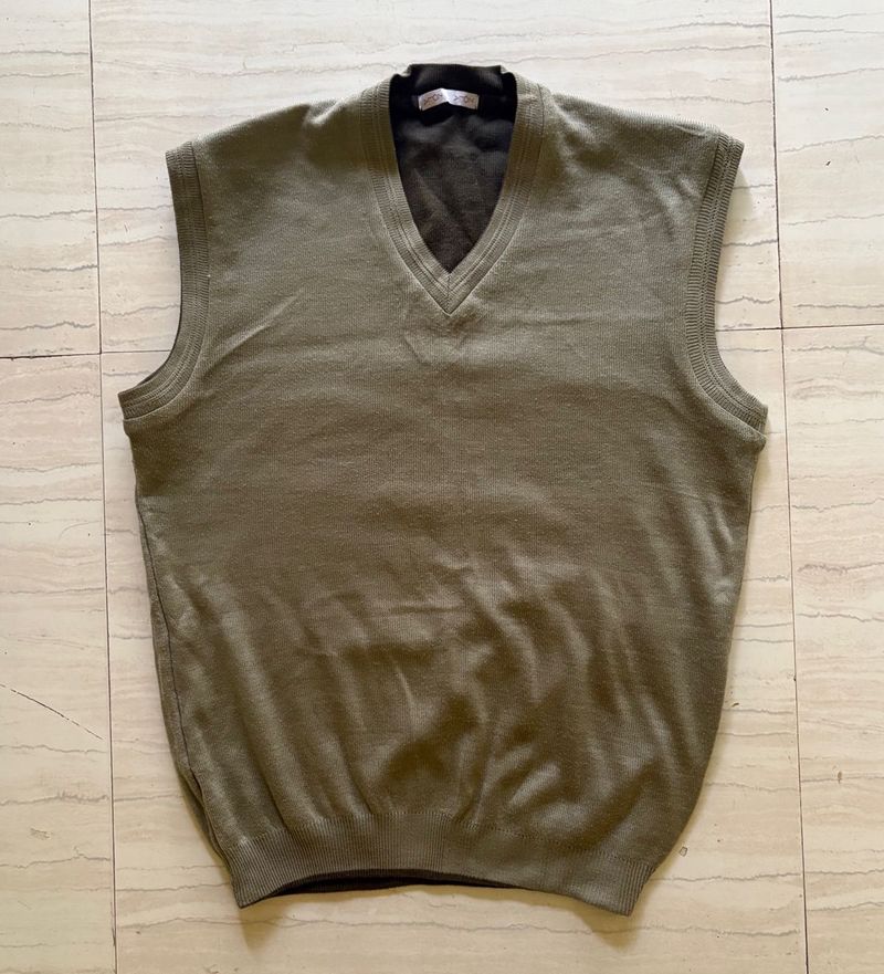 Men’s Half Sleeve Sweater