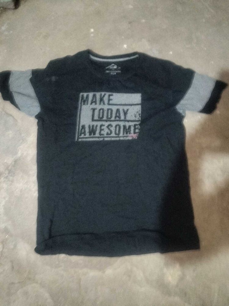 4 Tshirt
