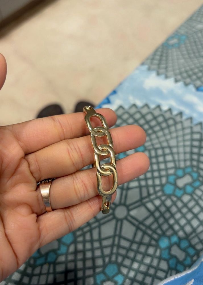 Beautiful Anti - Tarnish Bracelet For Sell