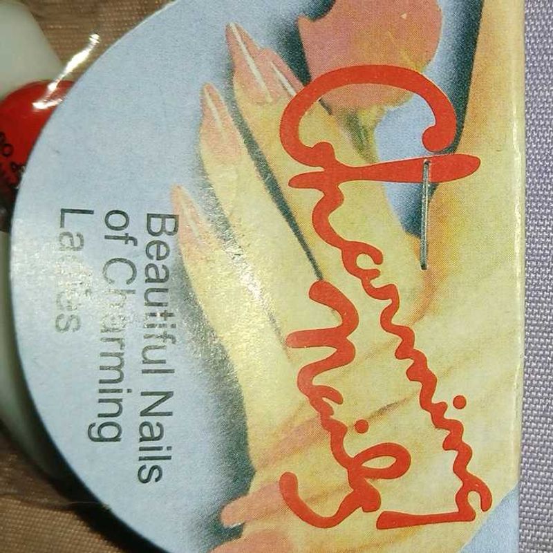 Charming Nails Polish