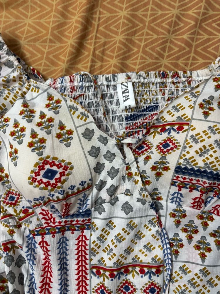 ZARA Crop Top(padded)