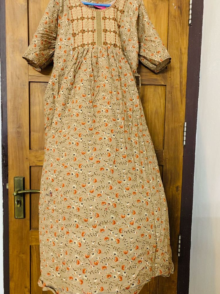 MATERNITY nighty with zib on both sides