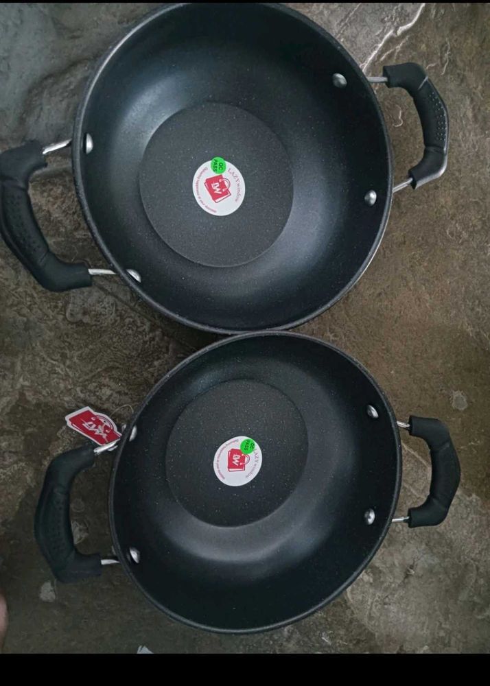 Non-Stick kadhai 1.25 ltr capacity