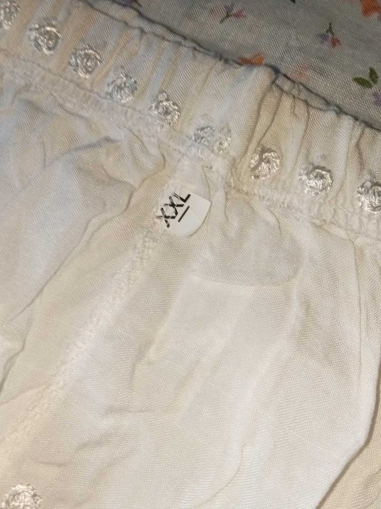 White Plazzo