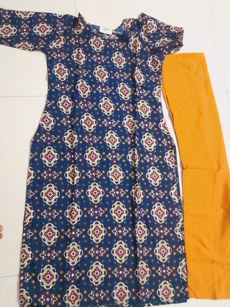 New 2 PIECES Dress