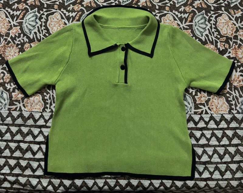 Vibrant Green Crop T-Shirt – Effortless Style Meet