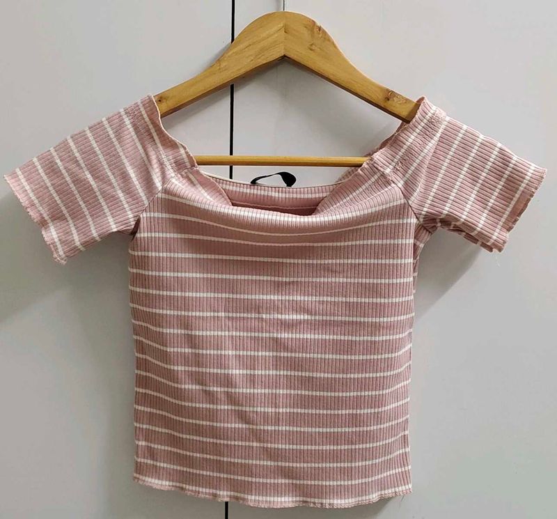 Off shoulder crop top