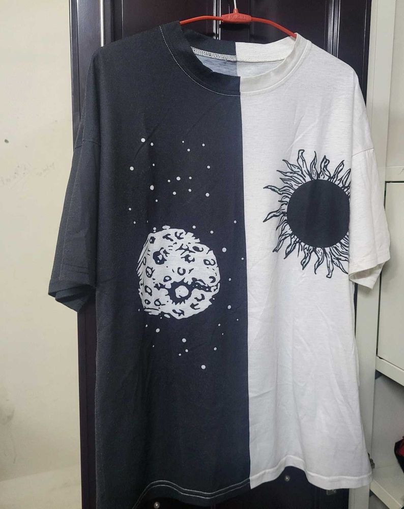 Black oversized t shirt