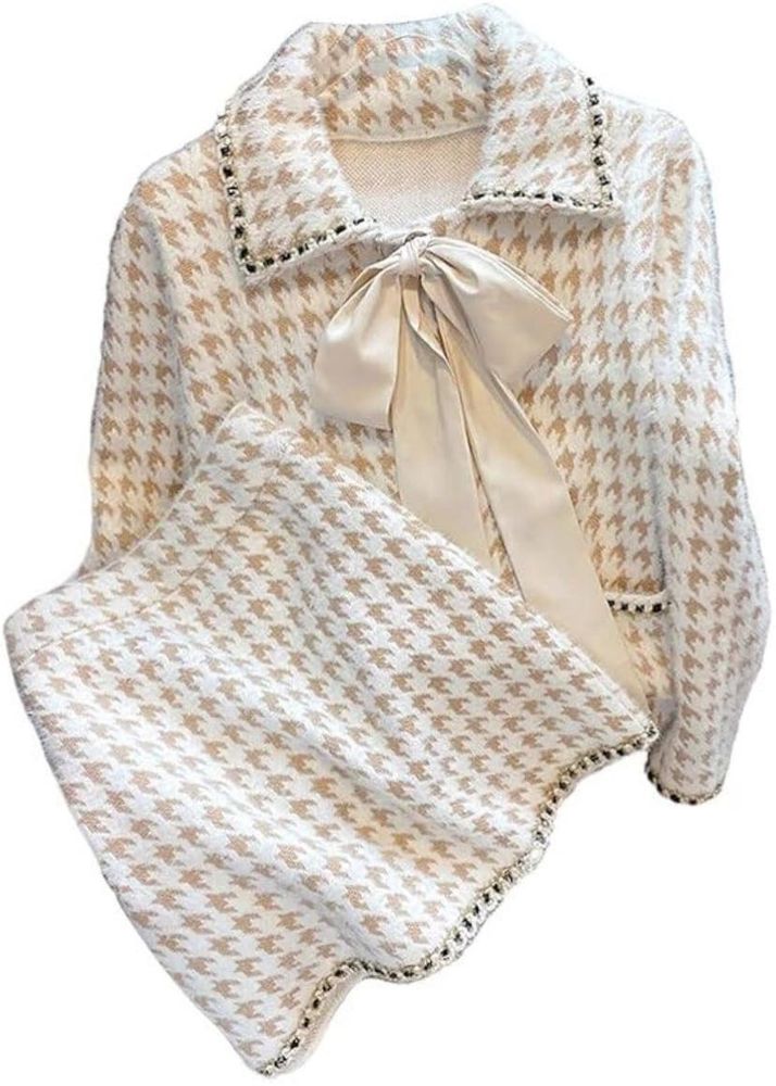 warm tweed set w/ Bow