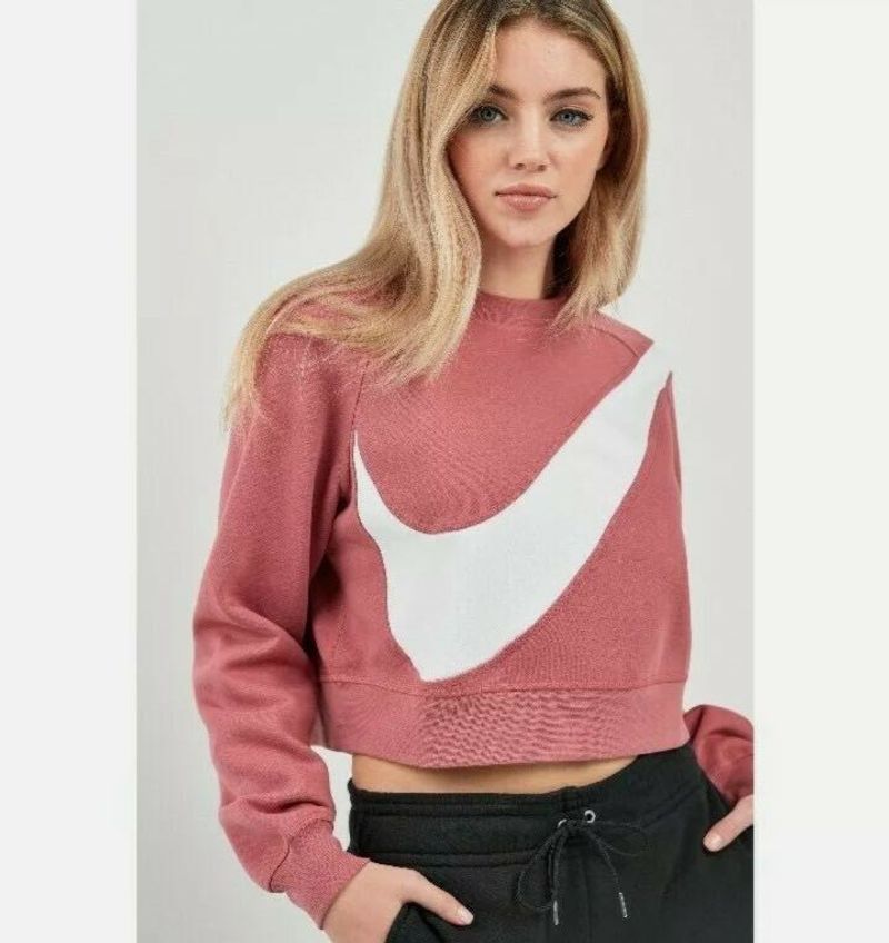 *Offer* Nike Swoosh Cropped Sweatshirt