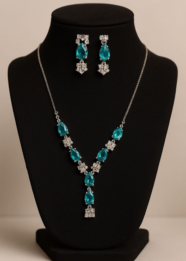 Blue Stone Necklace Set 🩵
