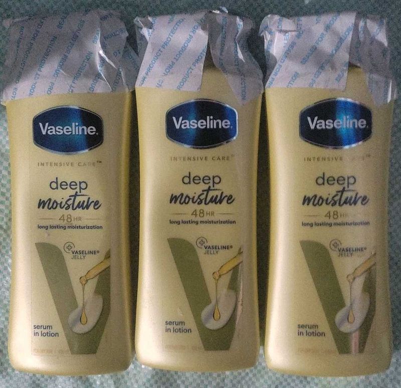 Vaseline Deep Moisture Lotion (3 Pack)