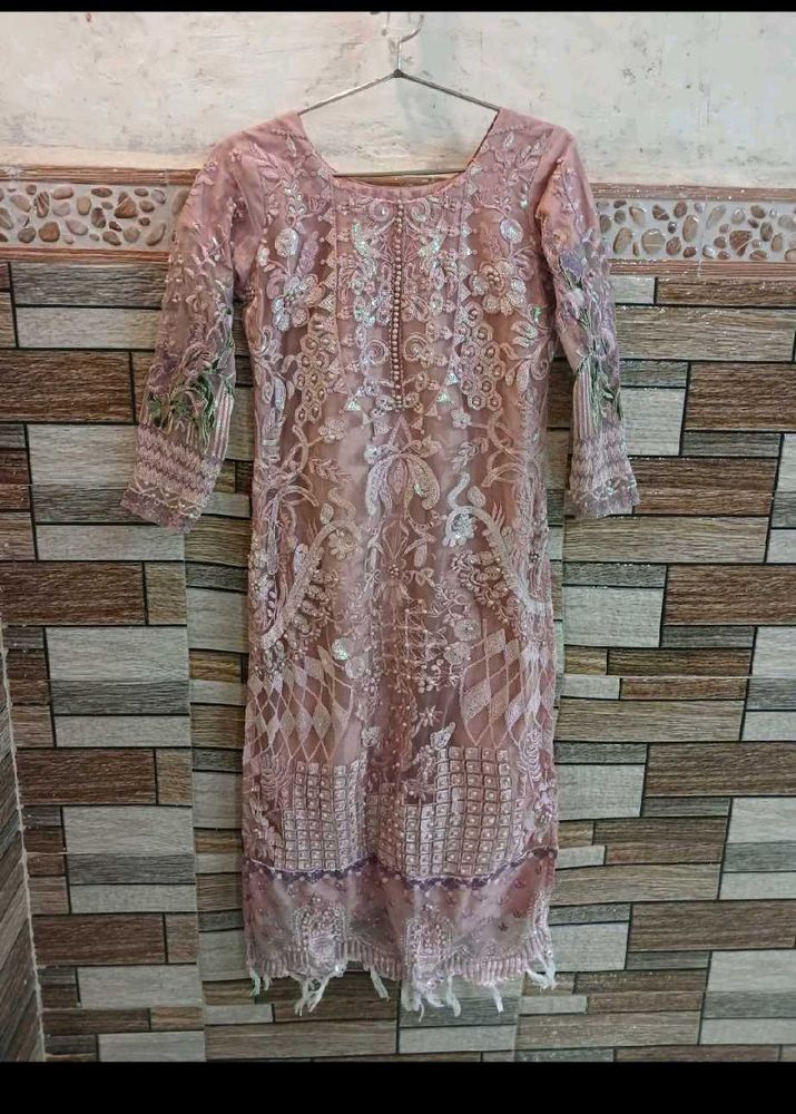 Elegant pakistani kurta set