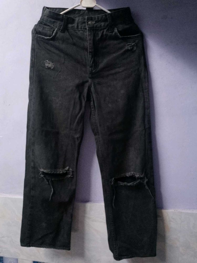 Ripped Black Jeans