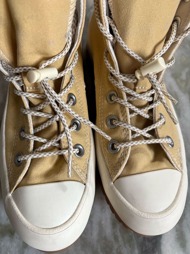 Converse Chunk Taylor All Star Lugged 2.0