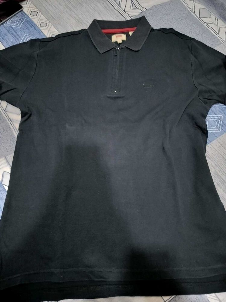 Men&#39;s Black Polo TShirt