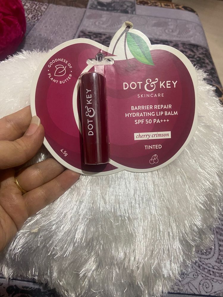 💄Dot &amp; Key Lip Balm💄
