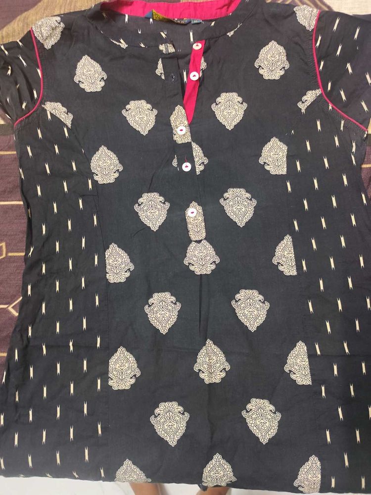 Black Kurta From aavasa