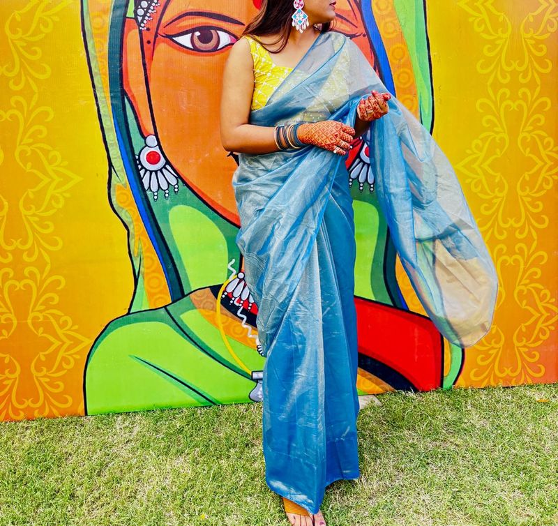 Elegant Blue Organza Saree without blouse